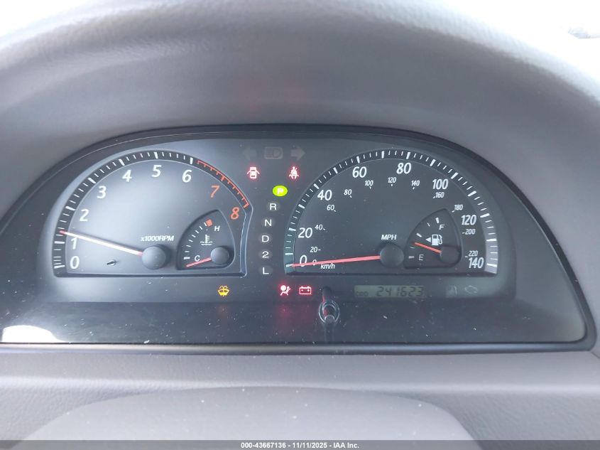 2003 Toyota Camry Le VIN: 4T1BE32KX3U185239 Lot: 43667136