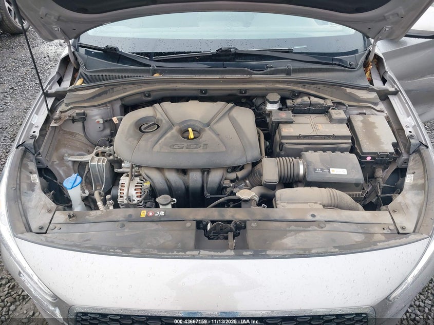 2020 HYUNDAI ELANTRA GT KMHH35LE5LU146109