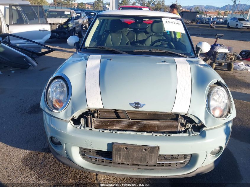 2013 Mini Hardtop Cooper VIN: WMWSU3C5XDT547669 Lot: 43667162
