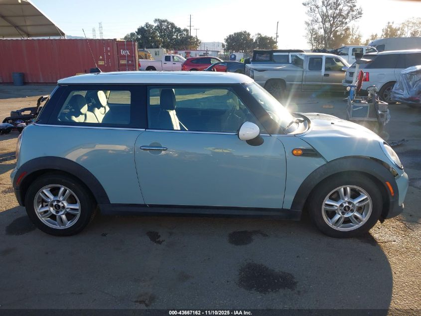 2013 Mini Hardtop Cooper VIN: WMWSU3C5XDT547669 Lot: 43667162