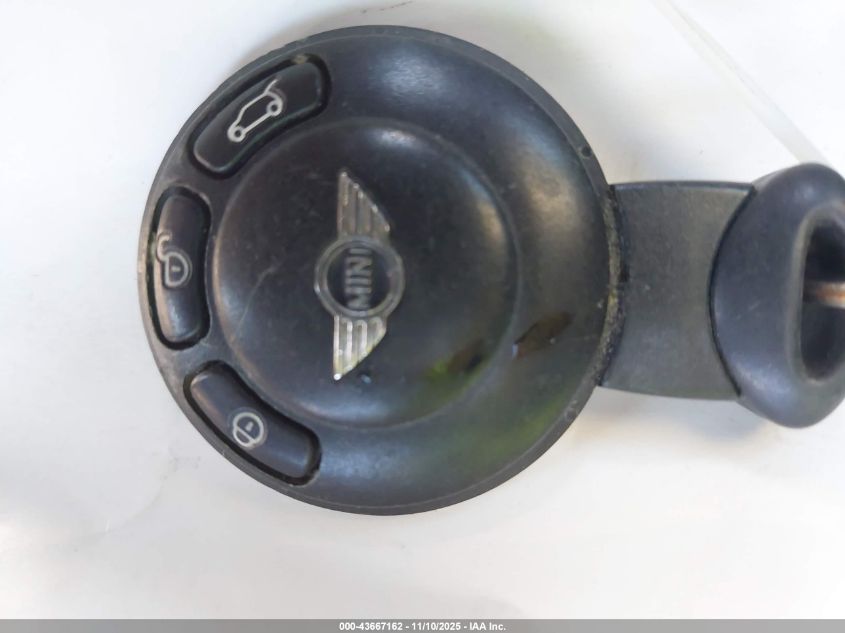 2013 Mini Hardtop Cooper VIN: WMWSU3C5XDT547669 Lot: 43667162