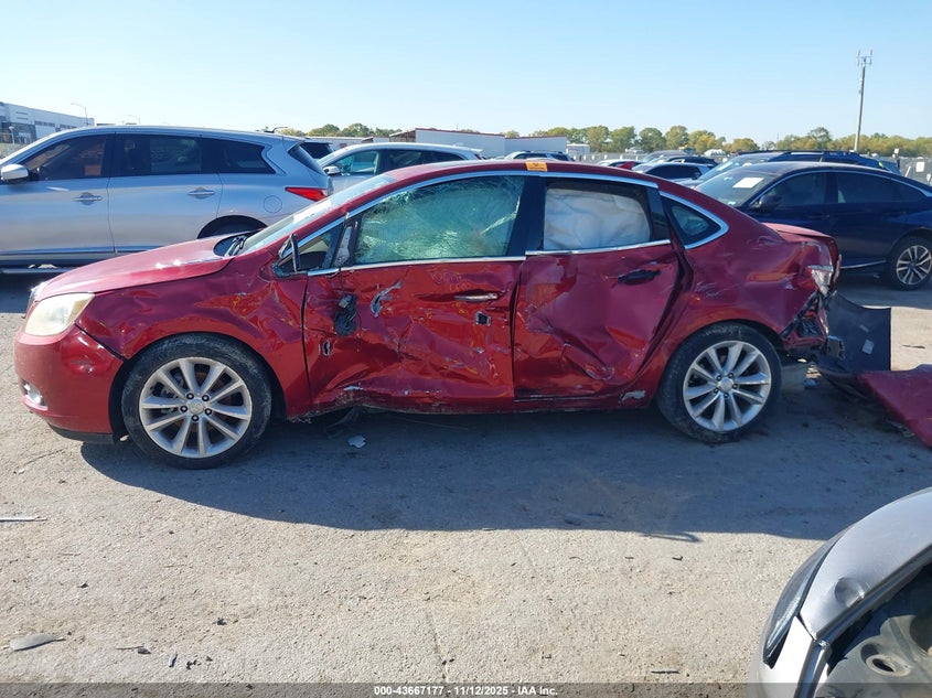2013 Buick Verano Leather Group VIN: 1G4PS5SK1D4235523 Lot: 43667177