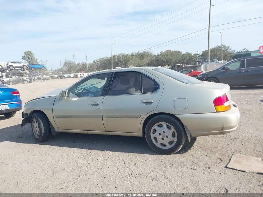 1998 Nissan Altima Gle/Gxe/Se/Xe VIN: 1N4DL01D5WC182415 Lot: 43667210