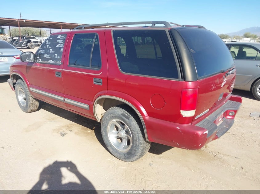 1GNCS13W412134603 2001 CHEVROLET BLAZER photo no. 3