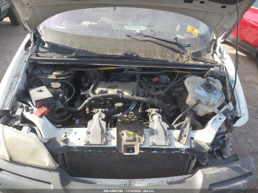 2001 Pontiac Montana M16 W/1Sd Pkg. VIN: 1GMDX03E11D184097 Lot: 43667266