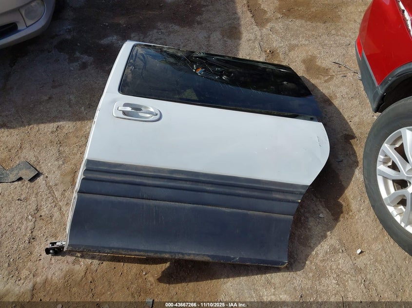 2001 Pontiac Montana M16 W/1Sd Pkg. VIN: 1GMDX03E11D184097 Lot: 43667266