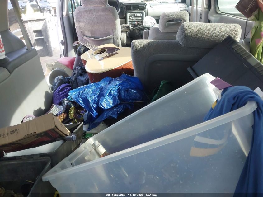 2001 Pontiac Montana M16 W/1Sd Pkg. VIN: 1GMDX03E11D184097 Lot: 43667266