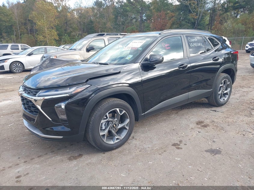 KL77LHEP7SC146467 2025 CHEVROLET TRAX photo no. 2