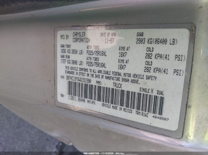 1998 Dodge Ram 1500 St VIN: 3B7HC13Y2WG151590 Lot: 43667356