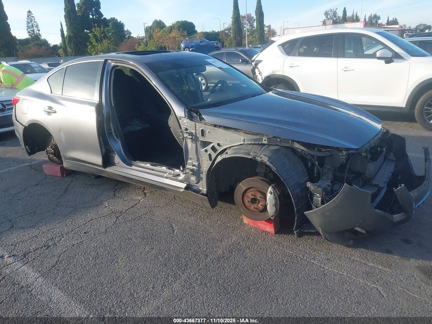 INFINITI Q50 3.0T SPORT