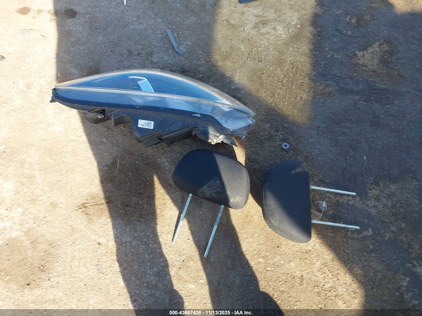 2022 FORD ESCAPE SE - 1FMCU0G69NUA25115