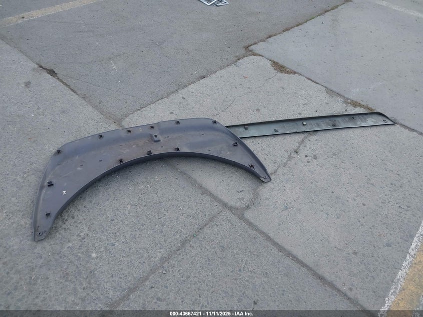 1999 Mitsubishi Eclipse Gs VIN: 4A3AK44Y4XE021899 Lot: 43667421