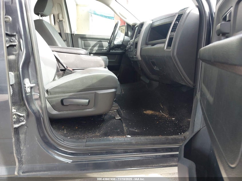 1C6RR7KTXMS555021 2021 RAM 1500 photo no. 5