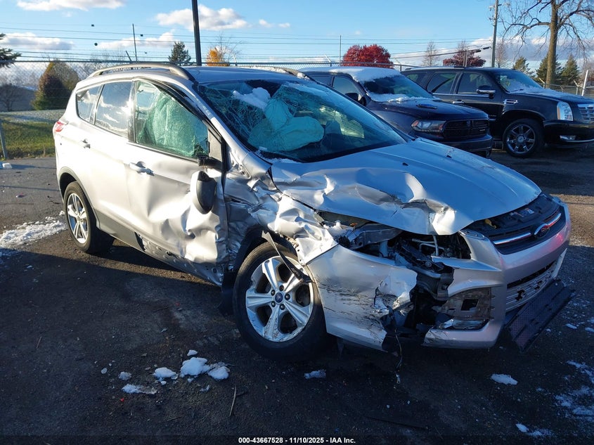 2016 FORD ESCAPE SE - 1FMCU9G98GUA28086