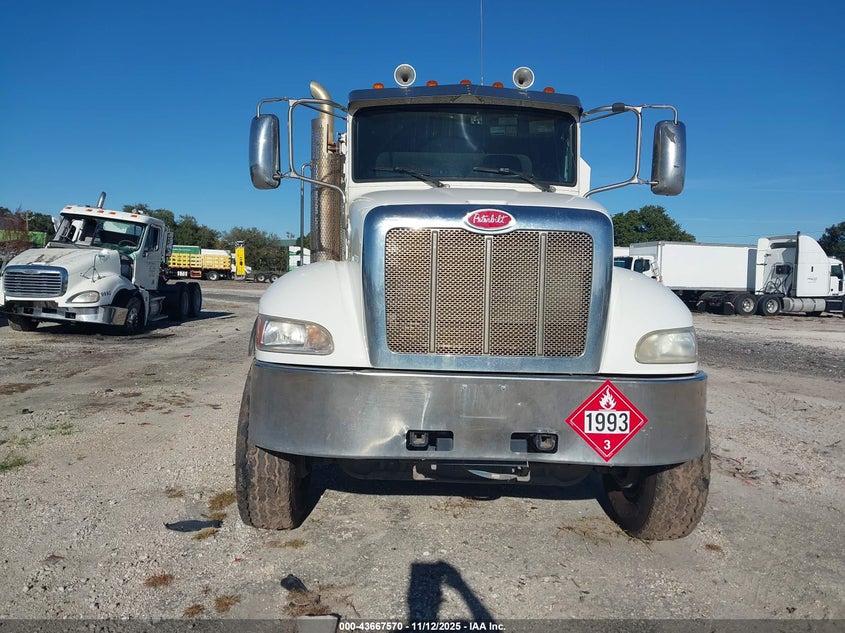 2NP3LJ0X9HM411427 2017   photo no. 13