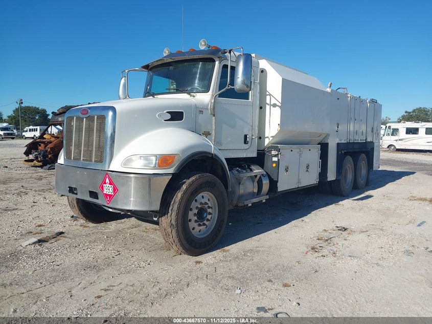 2NP3LJ0X9HM411427 2017   photo no. 2