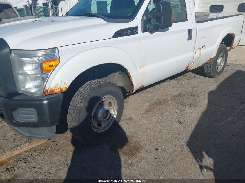 2011 Ford F-250 Xl VIN: 1FTBF2B62BEC37454 Lot: 43667576