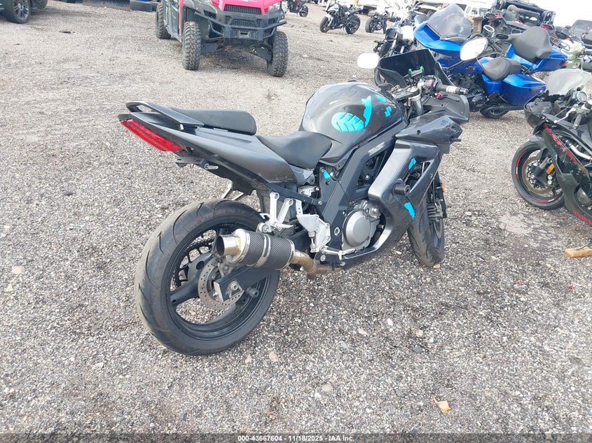 JS1VP53AX82100636 2008 SUZUKI SV photo no. 4