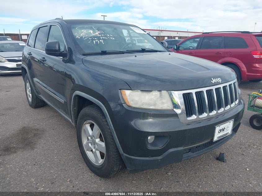 JEEP GRAND CHEROKEE LAREDO