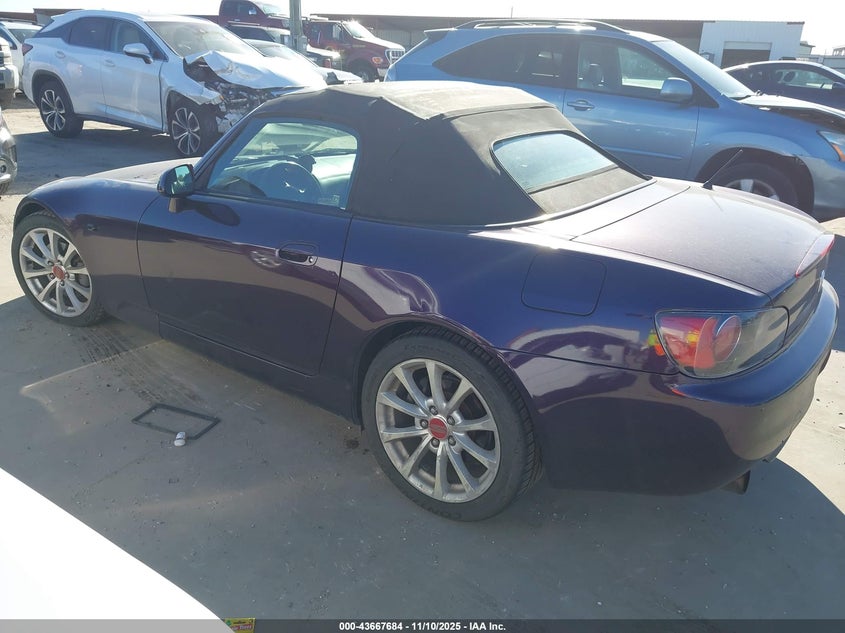JHMAP11423T001059 2003 HONDA S2000 photo no. 3