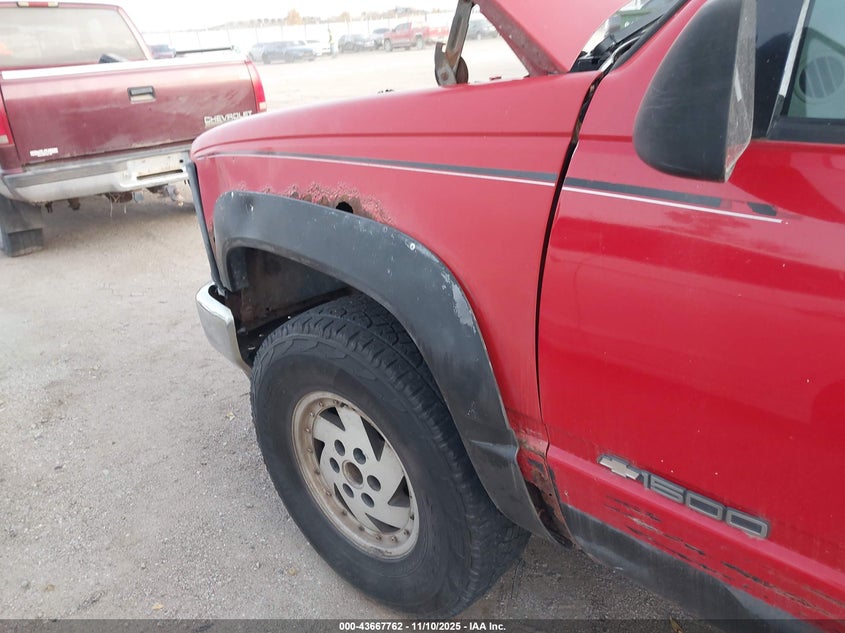 1995 Chevrolet Gmt-400 K1500 VIN: 1GCEK14Z0SZ127330 Lot: 43667762