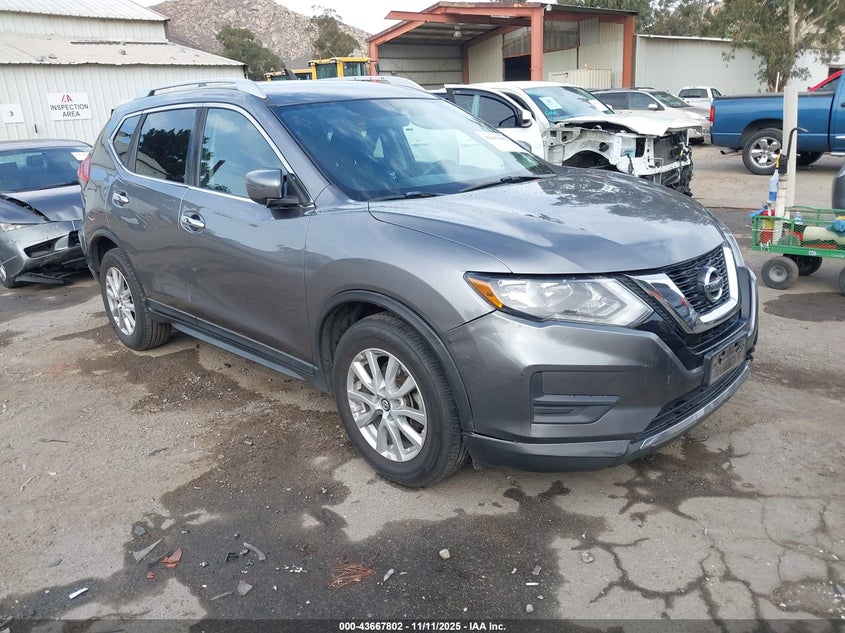 2017 NISSAN ROGUE SV - KNMAT2MT6HP550270