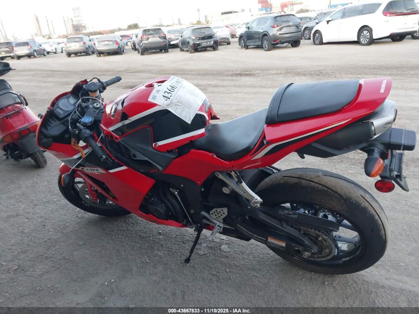 2017 Honda Cbr600 Rr VIN: JH2PC40H5HK300028 Lot: 43667833