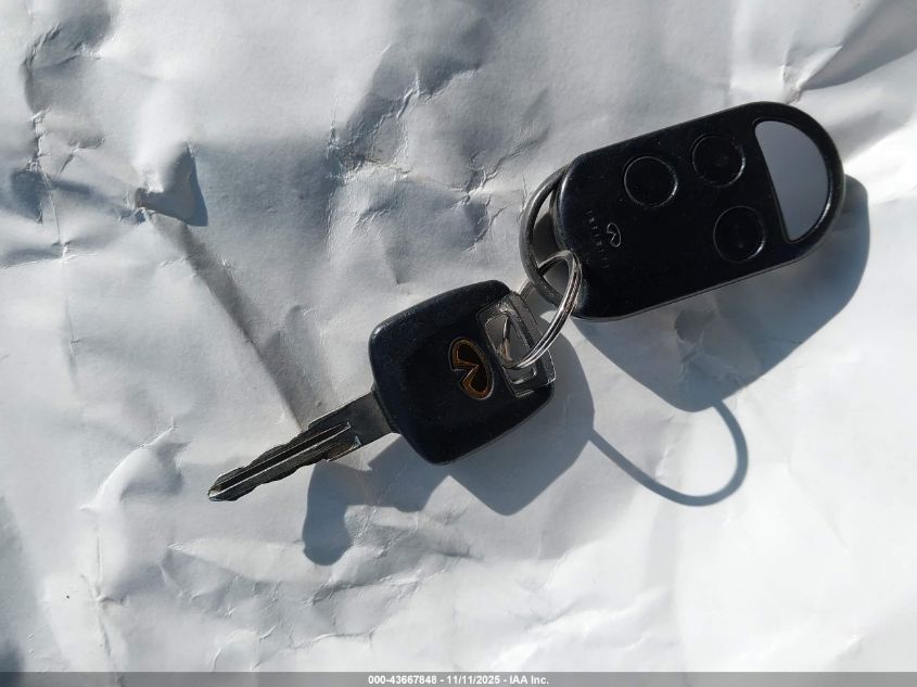 1999 Infiniti I30 Limited/Standard/Touring VIN: JNKCA21A4XT763840 Lot: 43667848