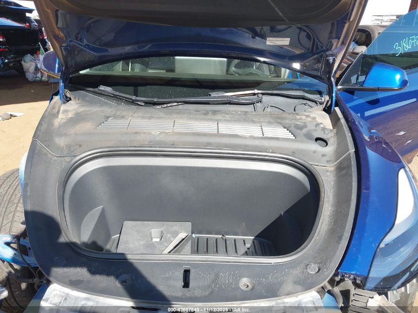 2022 Tesla Model Y Performance Dual Motor All-Wheel Drive VIN: 7SAYGDEF6NF318672 Lot: 43667849