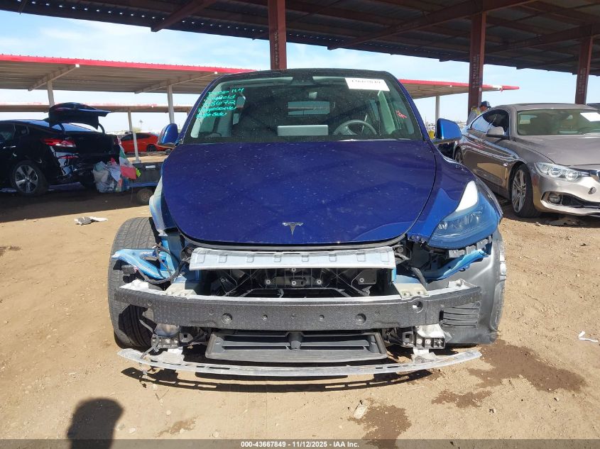 2022 Tesla Model Y Performance Dual Motor All-Wheel Drive VIN: 7SAYGDEF6NF318672 Lot: 43667849