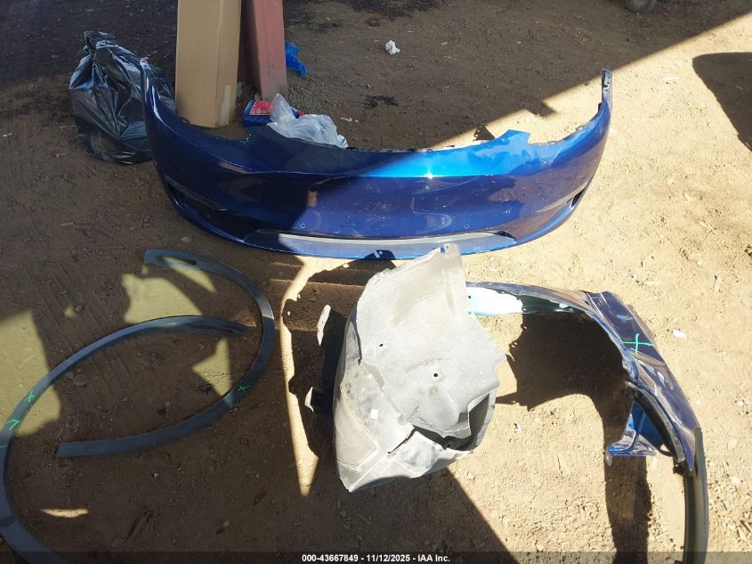 2022 Tesla Model Y Performance Dual Motor All-Wheel Drive VIN: 7SAYGDEF6NF318672 Lot: 43667849