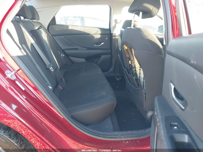 KMHLS4DG6SU861664 2025 HYUNDAI ELANTRA photo no. 8