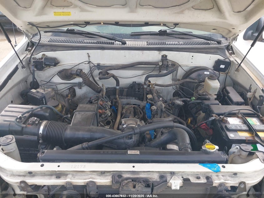 2005 Toyota Tundra Limited V8 VIN: 5TBDT48125S491388 Lot: 43667932