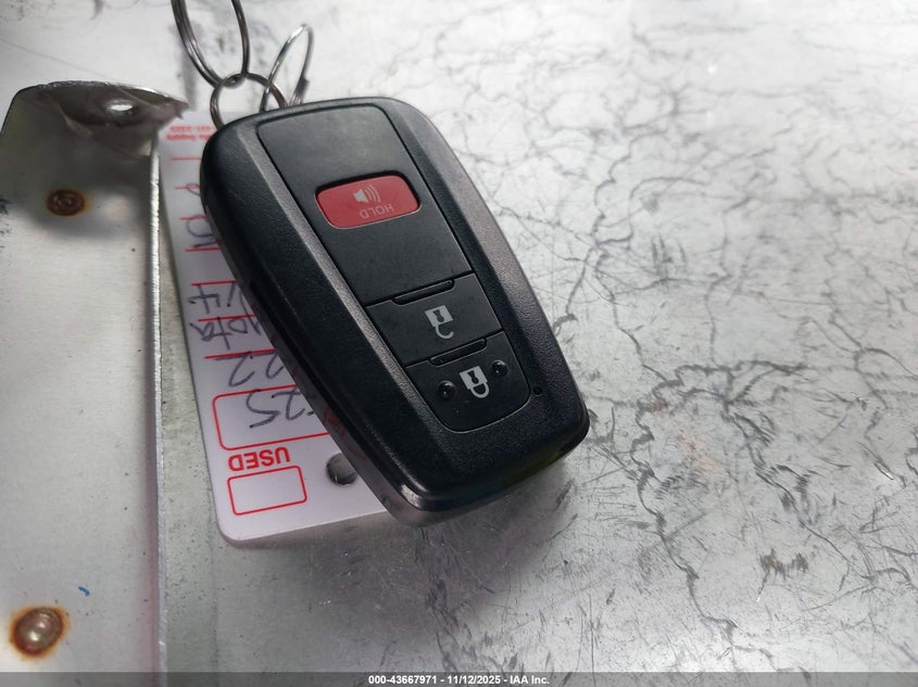 VIN JTM16RFV3NJ015958 2022 TOYOTA RAV4 HYBRID SE