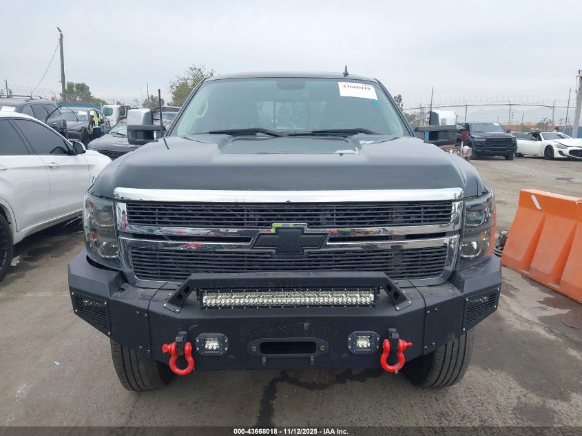 2011 Chevrolet Silverado 3500Hd Ltz VIN: 1GC4K1C89BF224175 Lot: 43668018