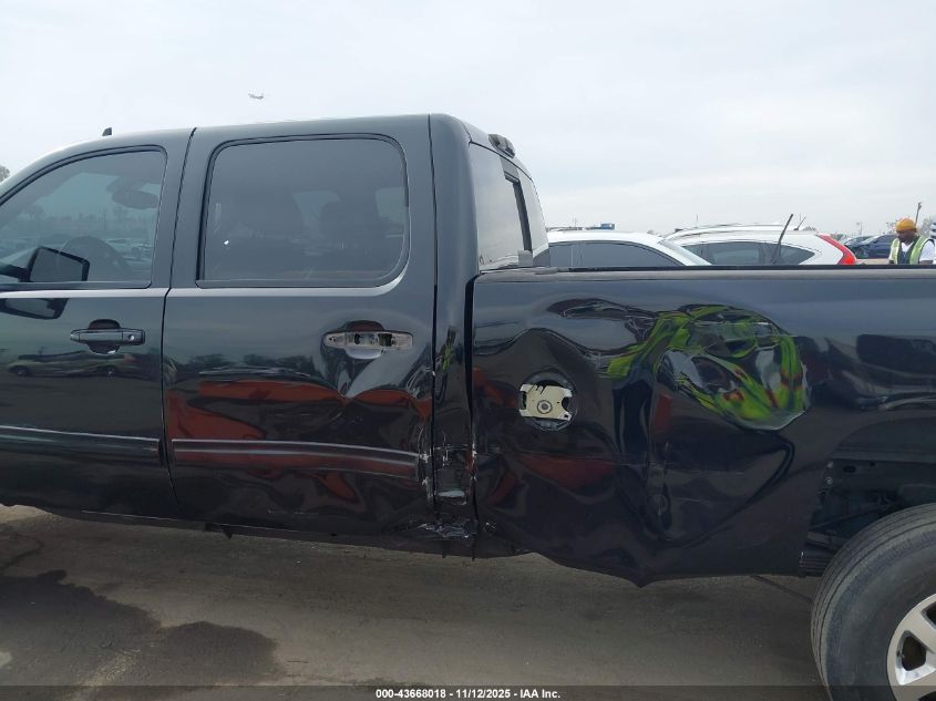 2011 Chevrolet Silverado 3500Hd Ltz VIN: 1GC4K1C89BF224175 Lot: 43668018
