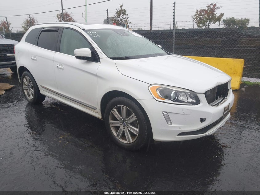 VOLVO XC60 T6 DRIVE-E PLATINUM