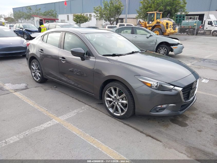 MAZDA 3 GRAND TOURING