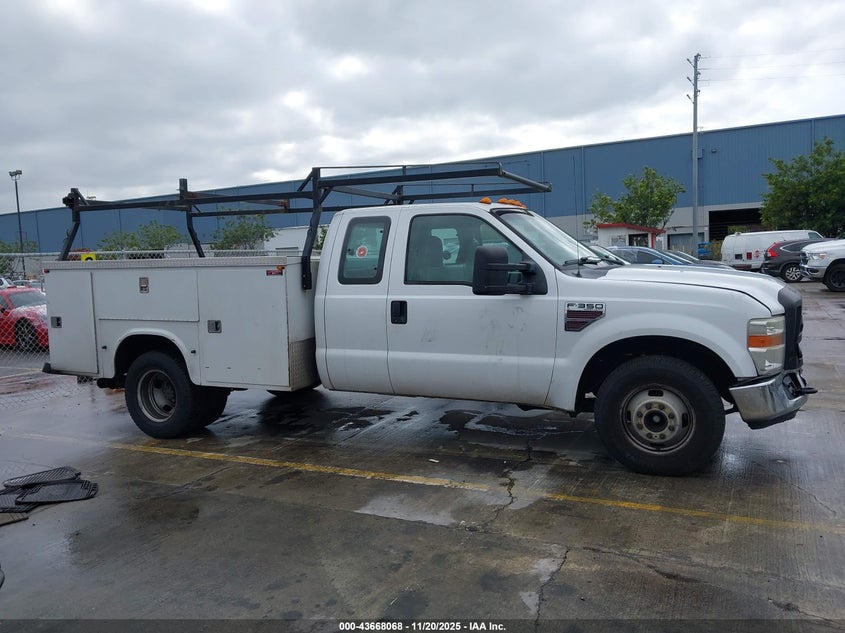 2008 Ford F-350 Chassis Lariat/Xl/Xlt VIN: 1FDWX36R58EA98501 Lot: 43668068