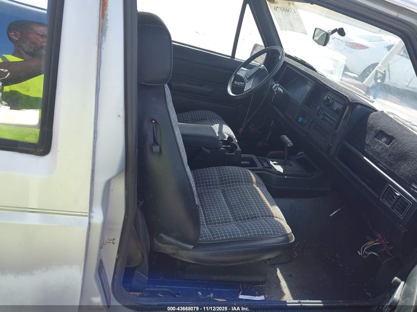 1JCWB7716GT169037 1986 JEEP CHEROKEE photo no. 5