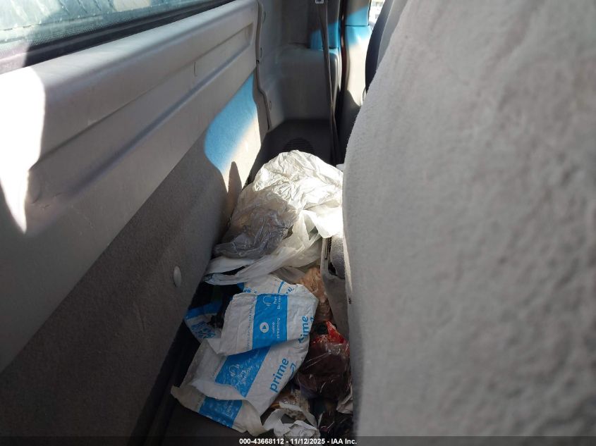 2000 Ford F-150 Work Series/Xl/Xlt VIN: 1FTRF17W6YNB25055 Lot: 43668112