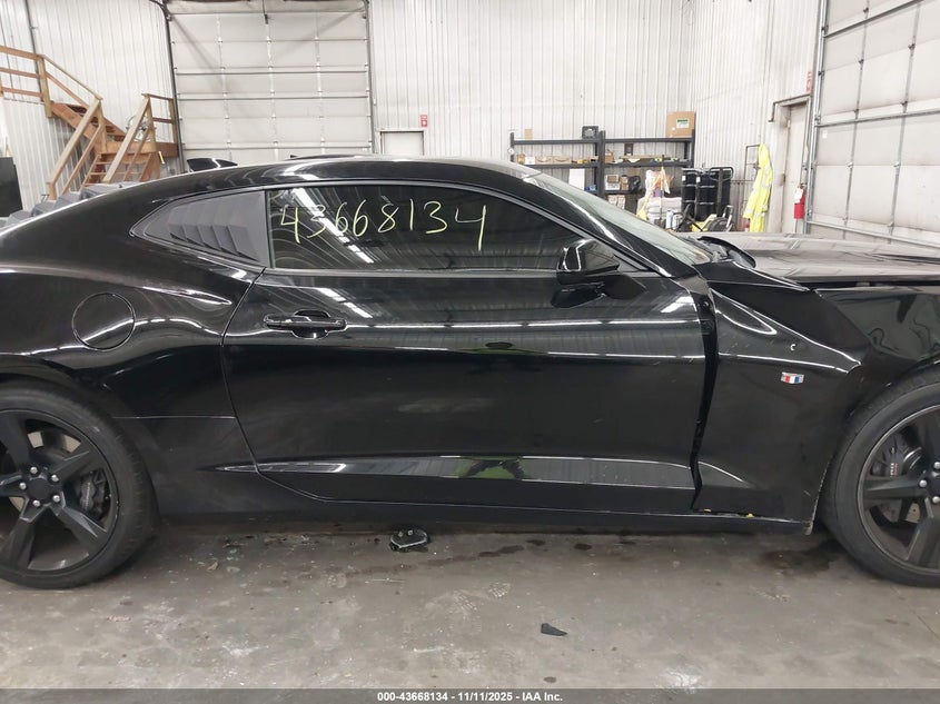 2017 CHEVROLET CAMARO 2SS 1G1FH1R76H0155696