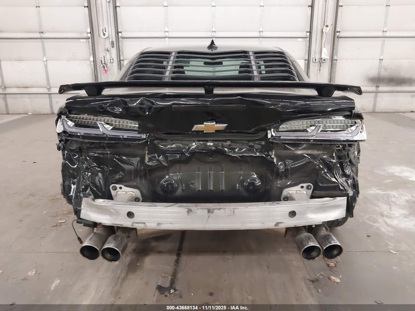 2017 CHEVROLET CAMARO 2SS 1G1FH1R76H0155696