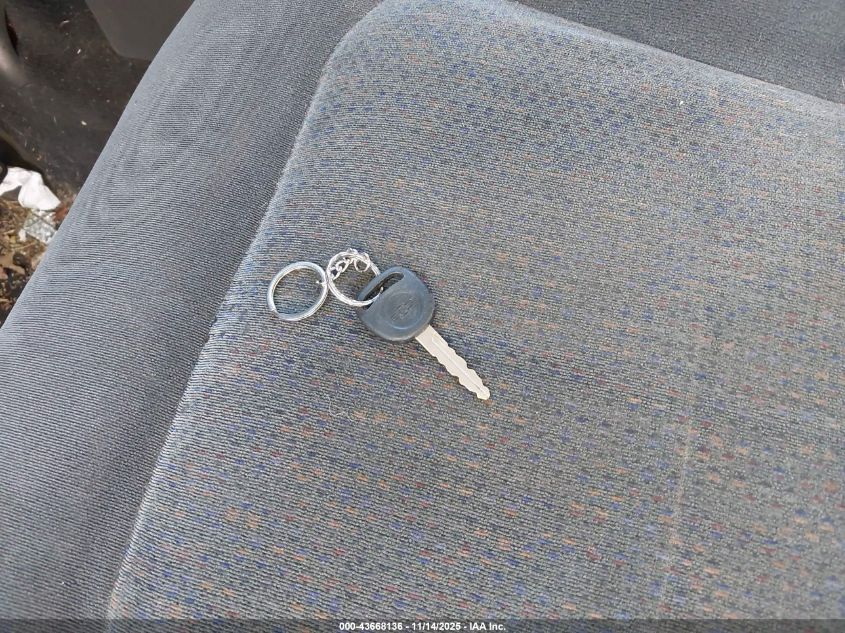 2001 Chevrolet Silverado 1500 Ls VIN: 2GCEC19T711175416 Lot: 43668136