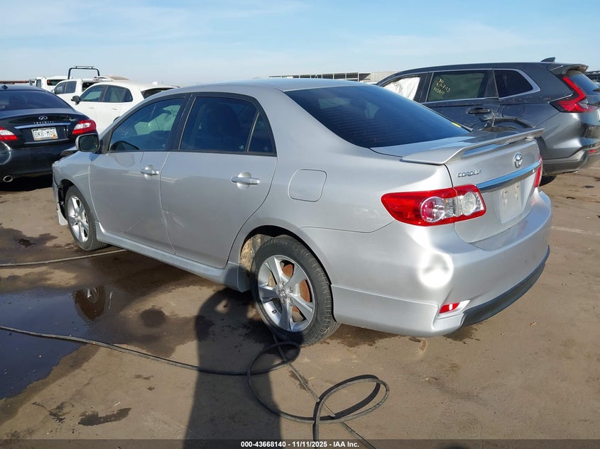 2T1BU4EE0BC642803 2011 TOYOTA COROLLA photo no. 3