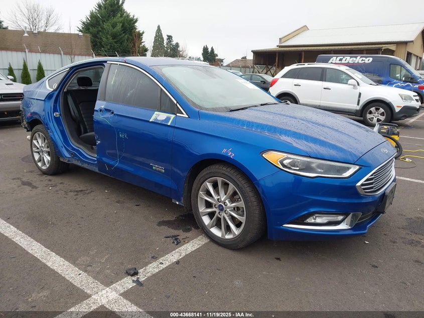 FORD FUSION SE LUXURY