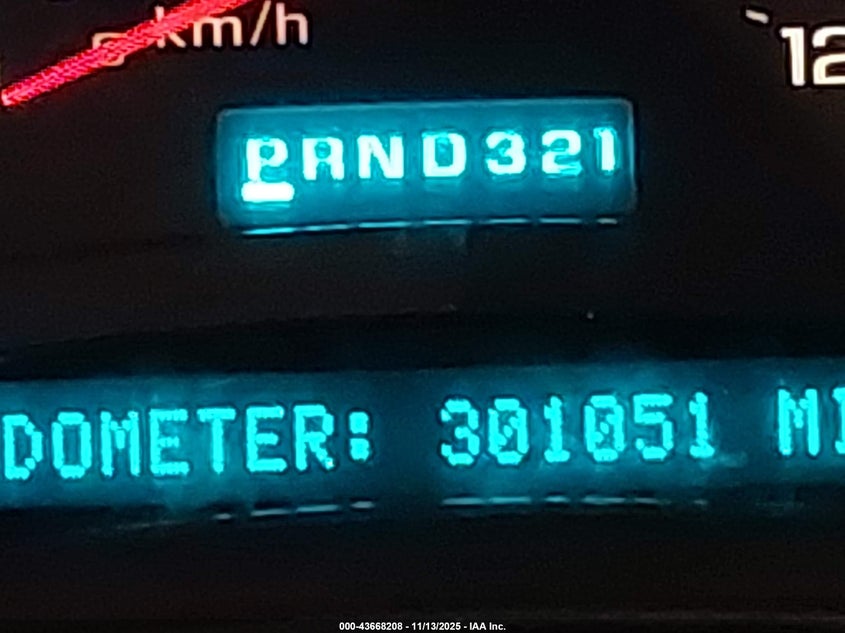 2004 Chevrolet Tahoe Lt VIN: 1GNEK13Z04J265993 Lot: 43668208