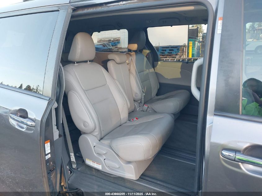 2018 Toyota Sienna Xle Premium 8 Passenger VIN: 5TDYZ3DC7JS955455 Lot: 43668209