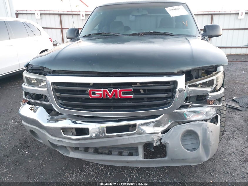 2003 GMC Sierra 1500 VIN: 2GTEC19V031309736 Lot: 43668210