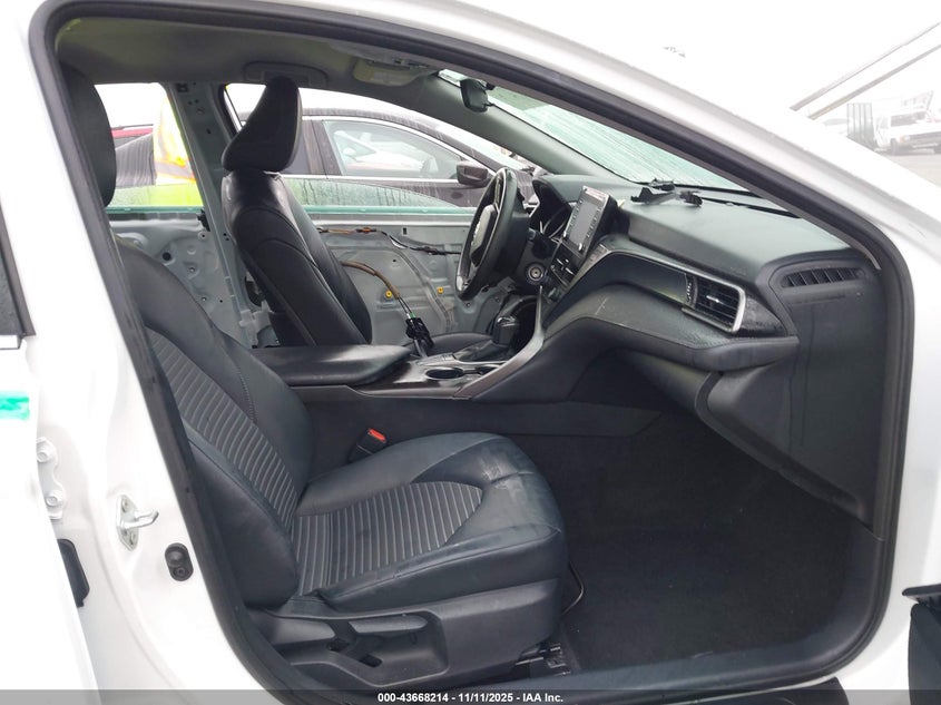 2024 TOYOTA CAMRY SE - 4T1G11AK5RU883791